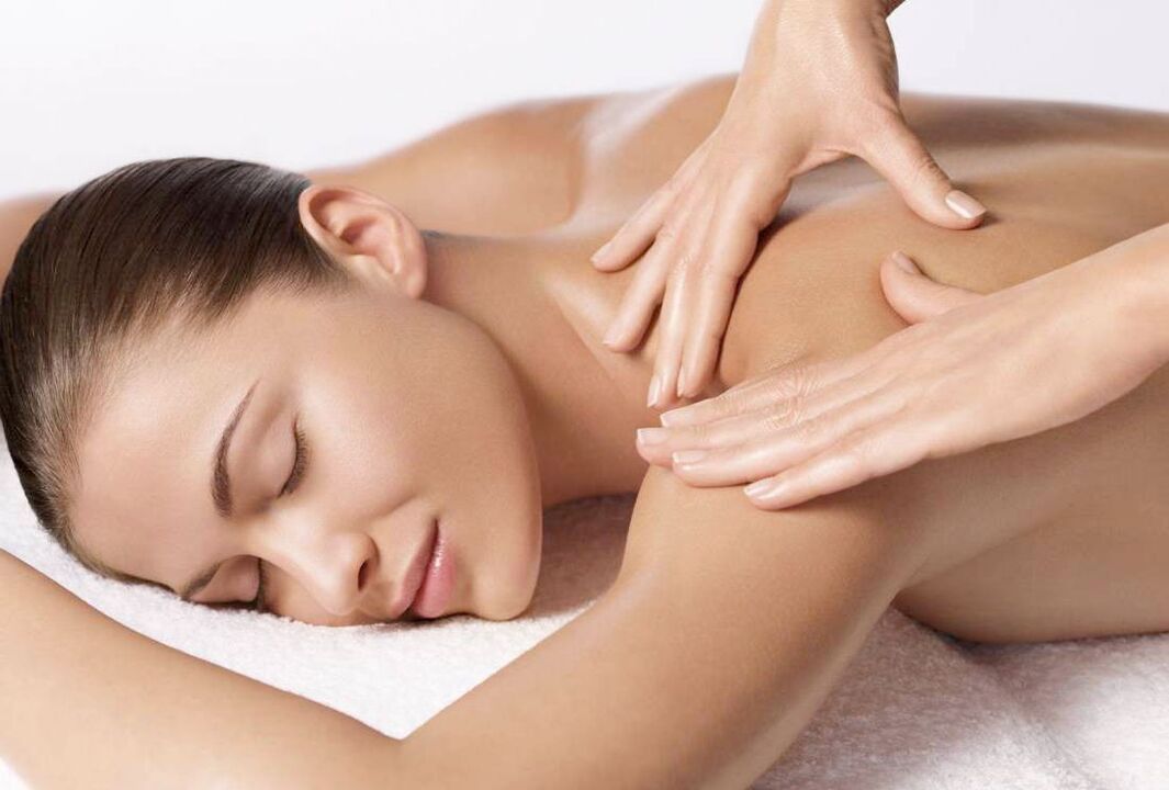 Mit Hilfe von Massagesitzungen können Sie die Symptome einer zervikalen Osteochondrose – Schmerzen und Schwindel – beseitigen